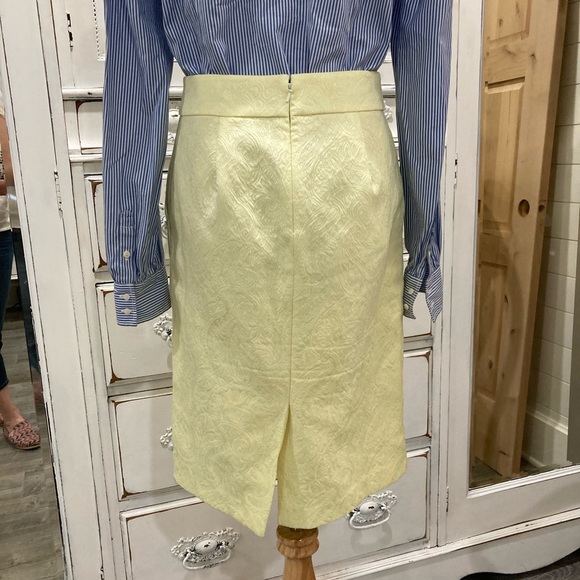 Banana Republic yellow skirt size 4 - Picture 4 of 10